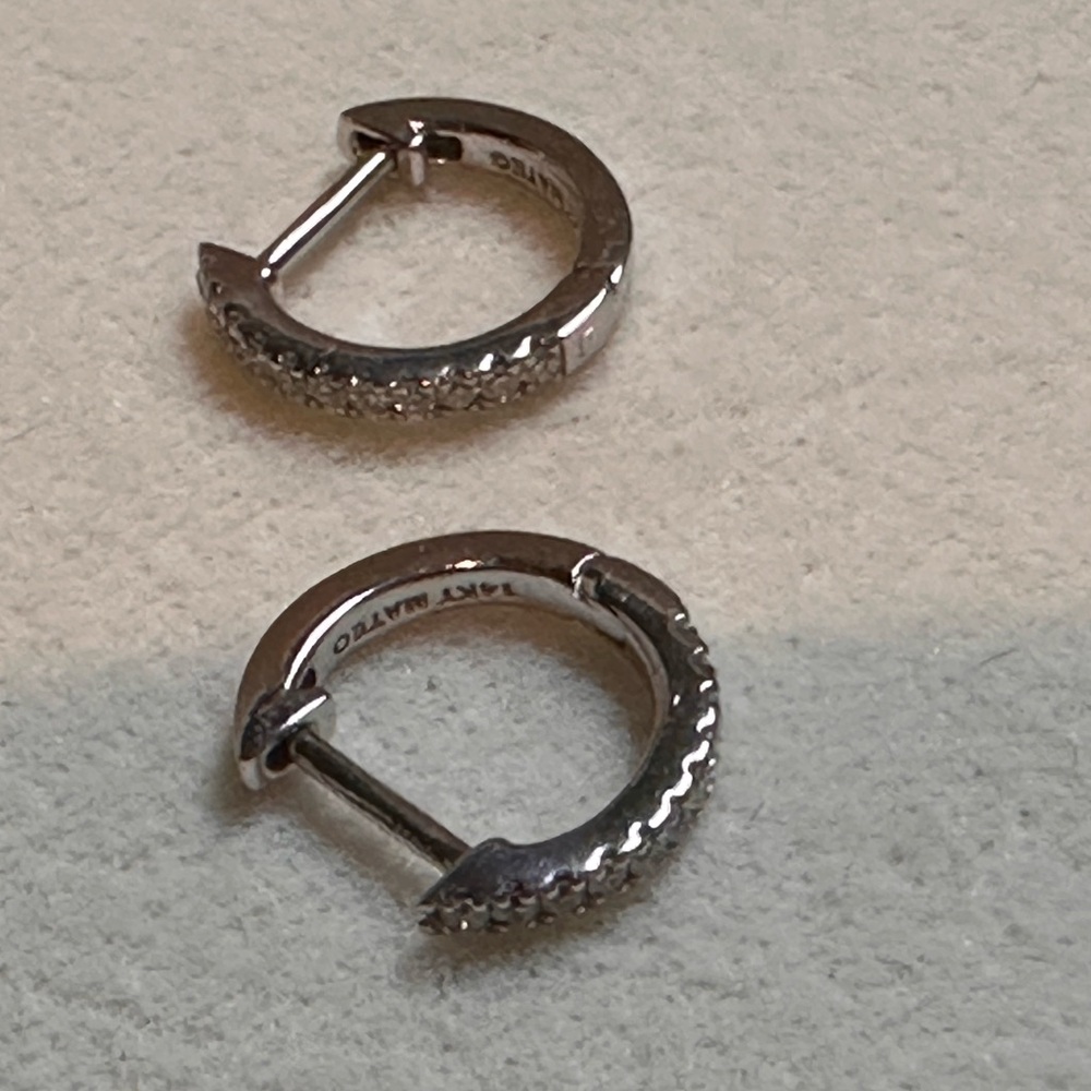 MATEO New York
Diamond Huggie, White Gold - Picture 3 of 7